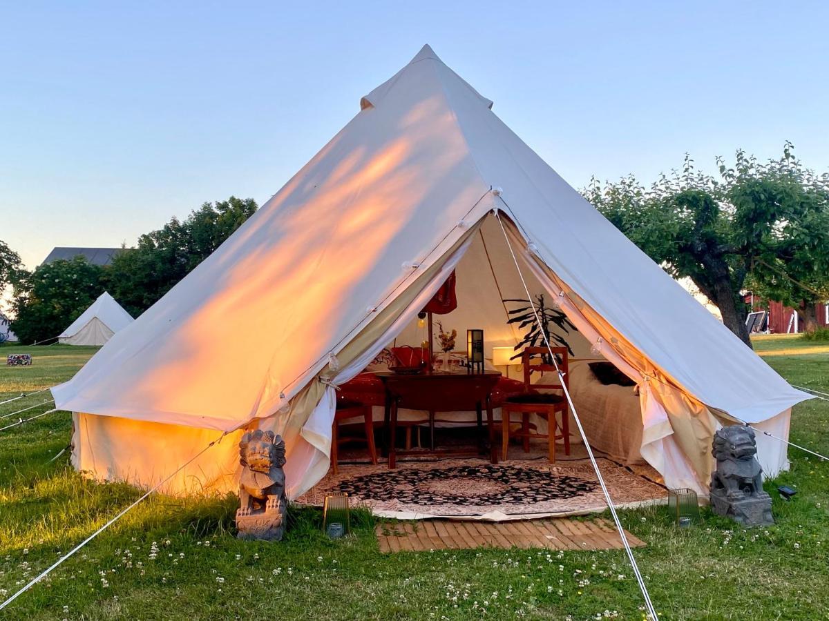 Отель Soerby Glamping Klockrike Экстерьер фото
