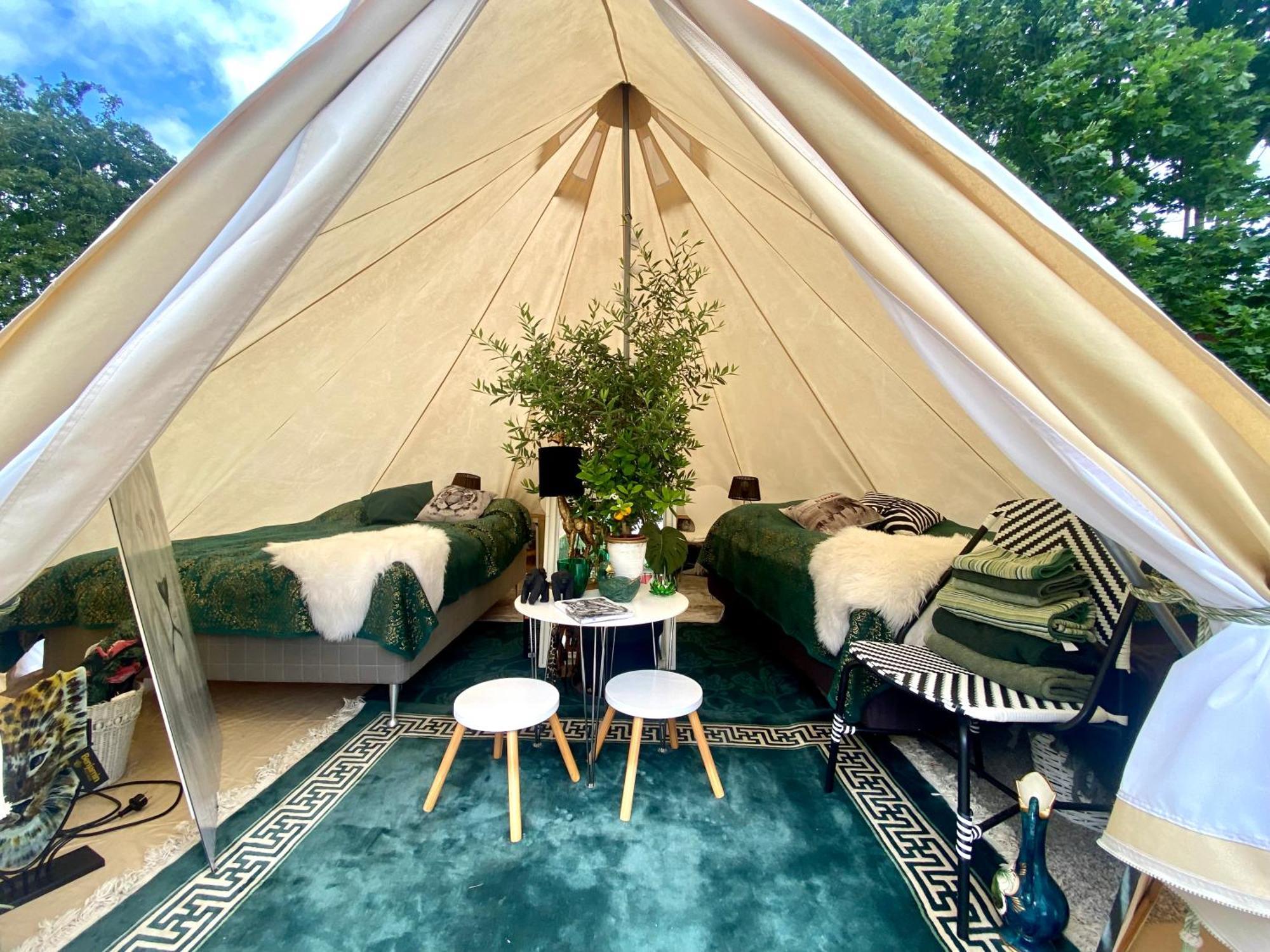 Отель Soerby Glamping Klockrike Экстерьер фото