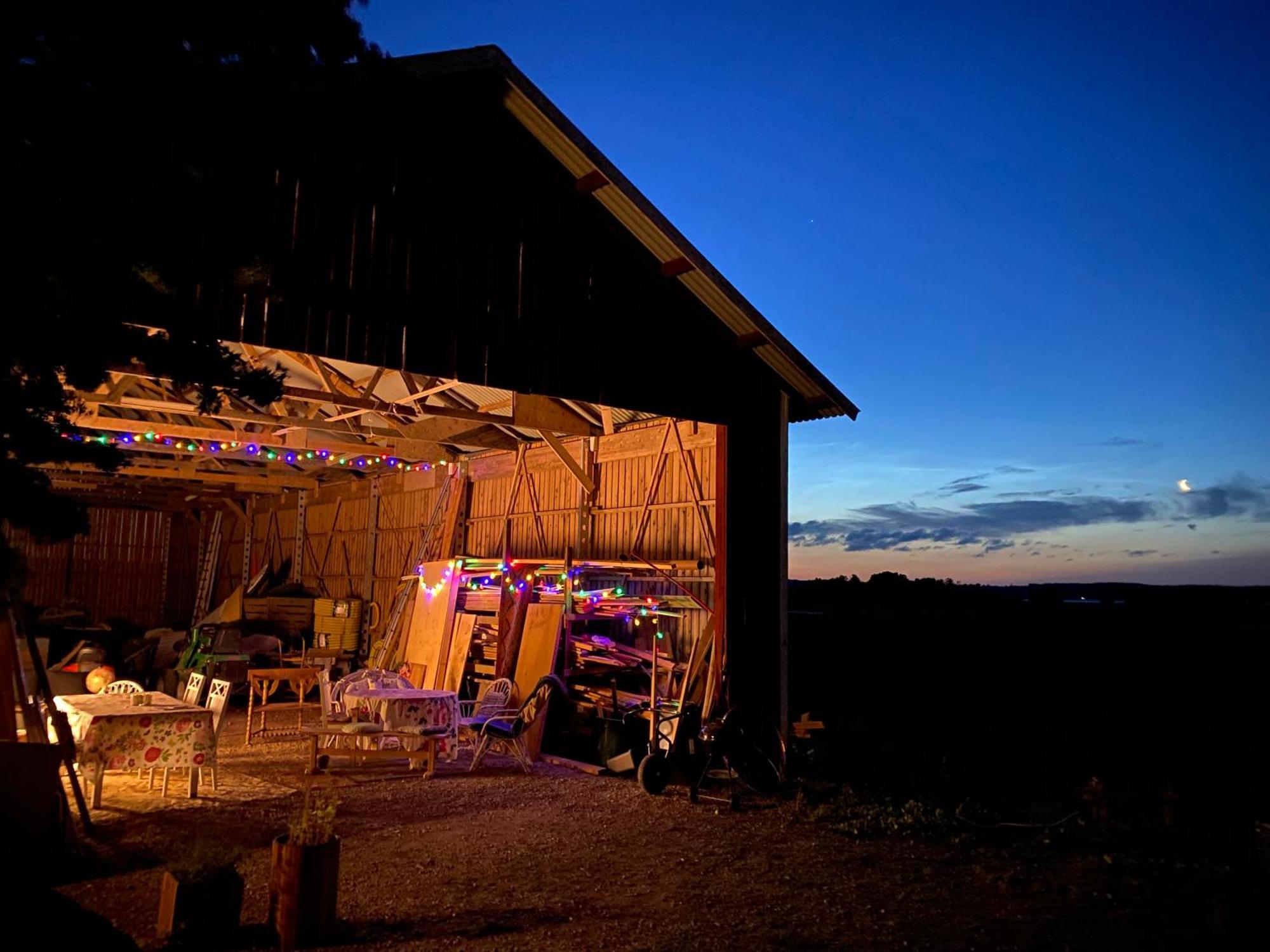 Отель Soerby Glamping Klockrike Экстерьер фото